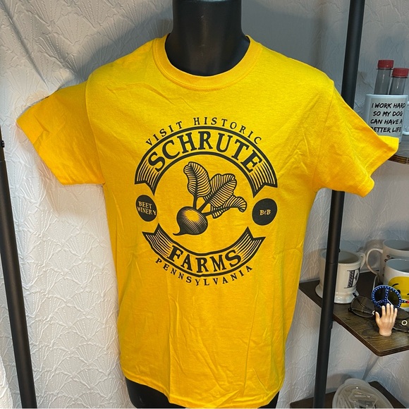 SCHRUTE FARMS T-shirt. T026 - Picture 2 of 4